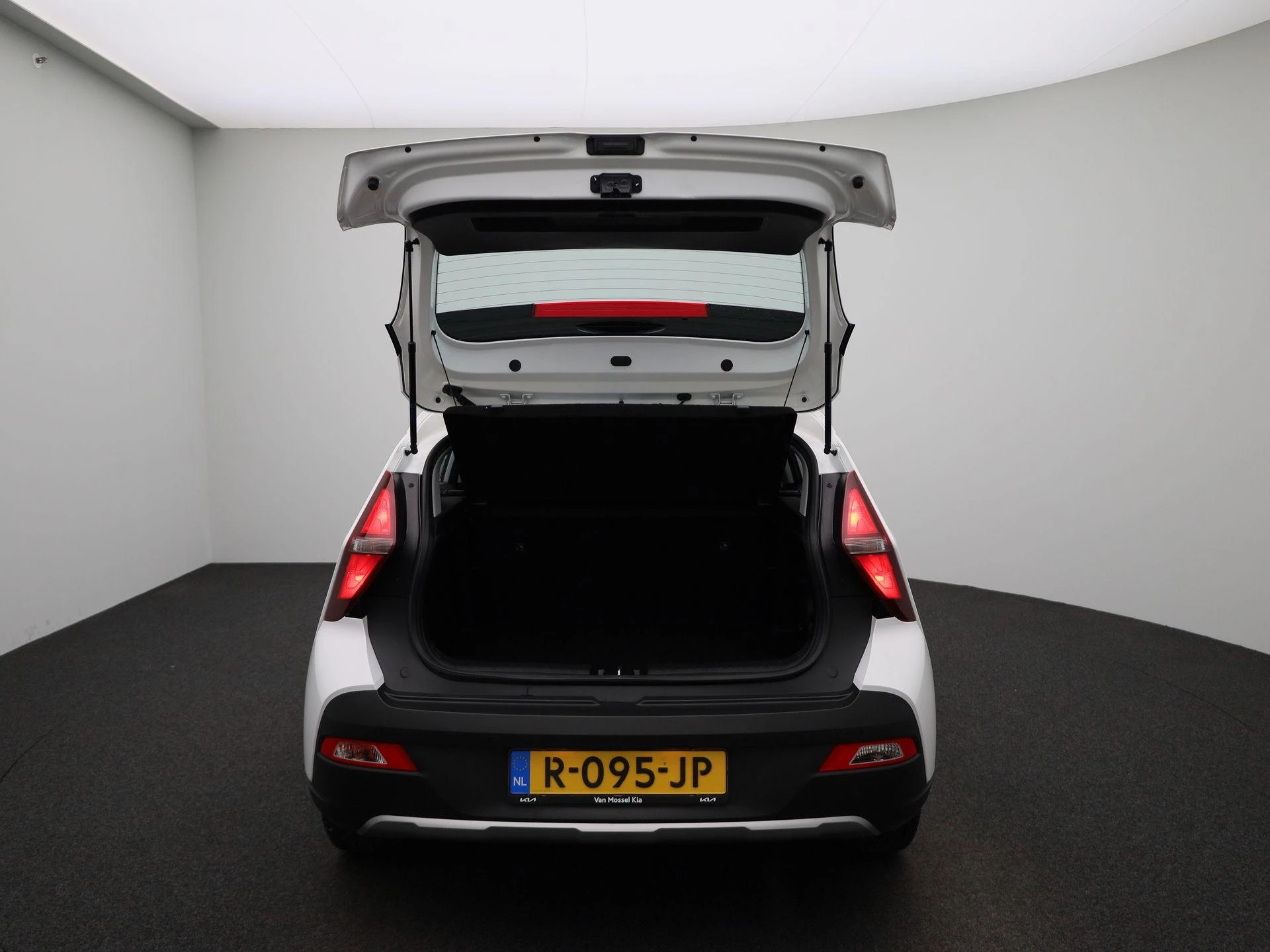 Hyundai-Bayon-image-10