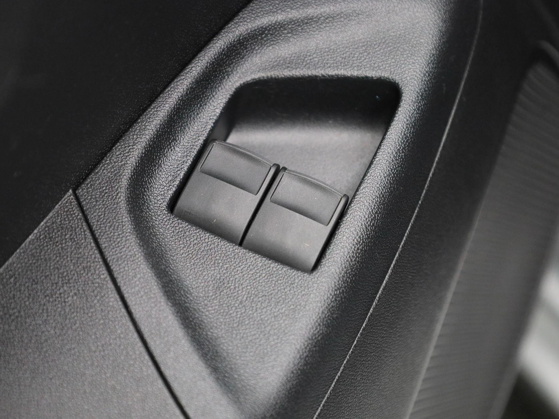 Peugeot-108-image-25