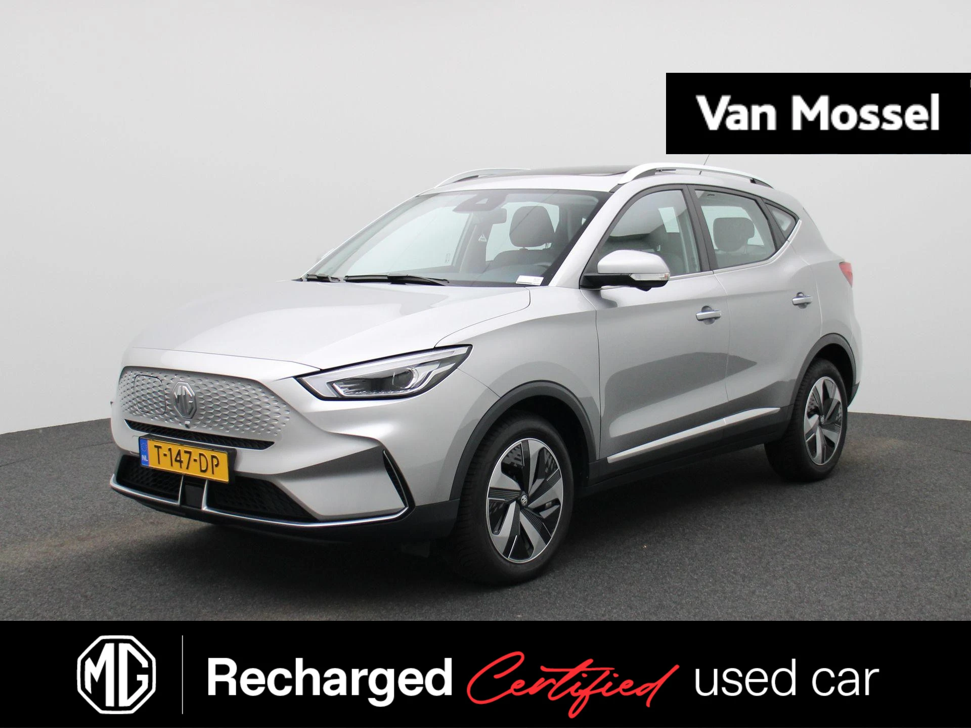 MG-ZS EV-image-0