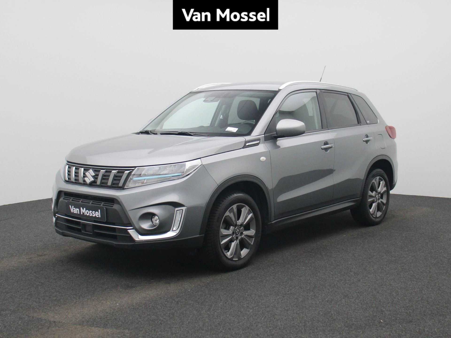 Suzuki-Grand Vitara-image-0