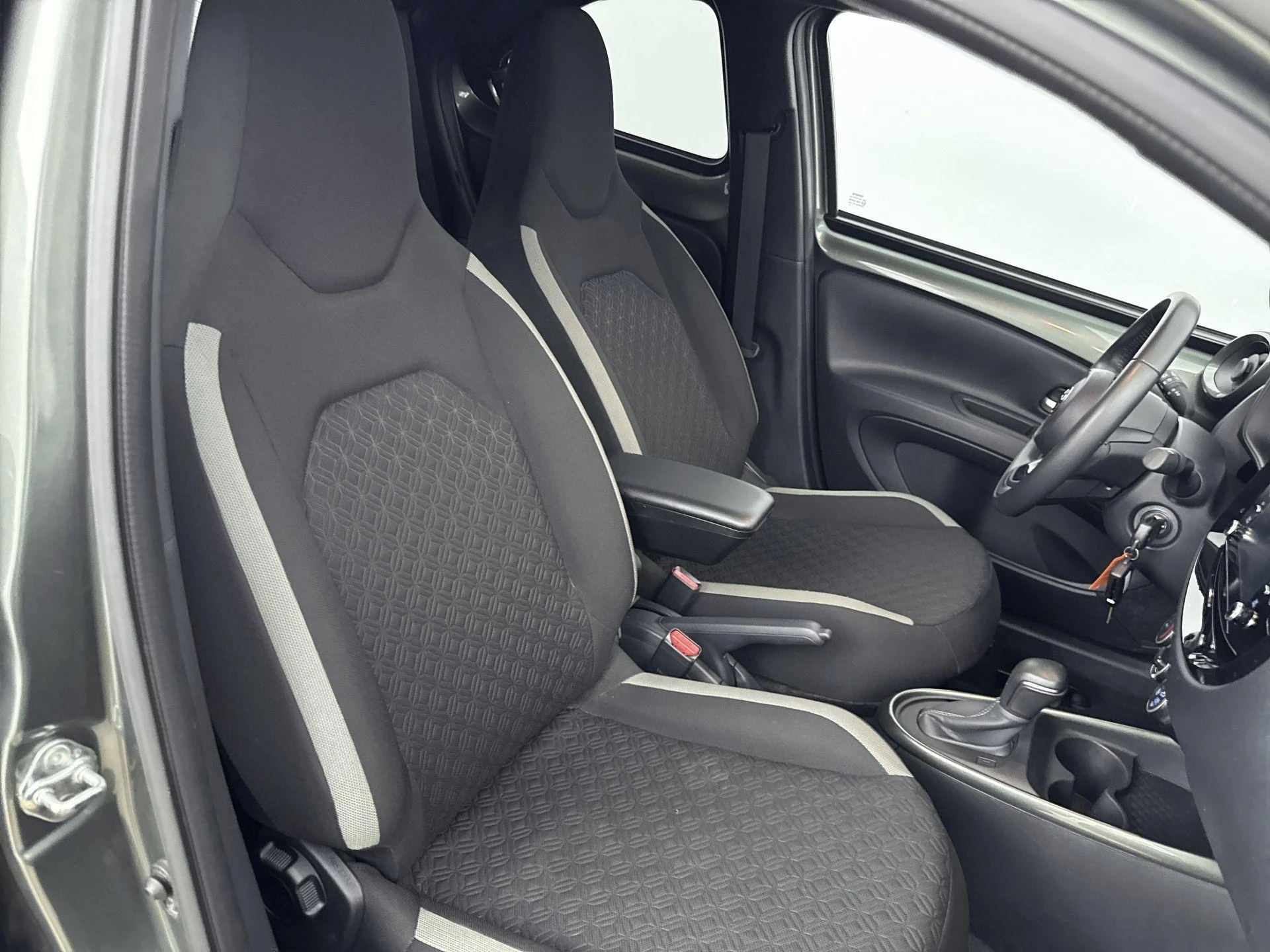 Toyota Aygo X 1.0 VVT-i S-CVT Envy 72PK