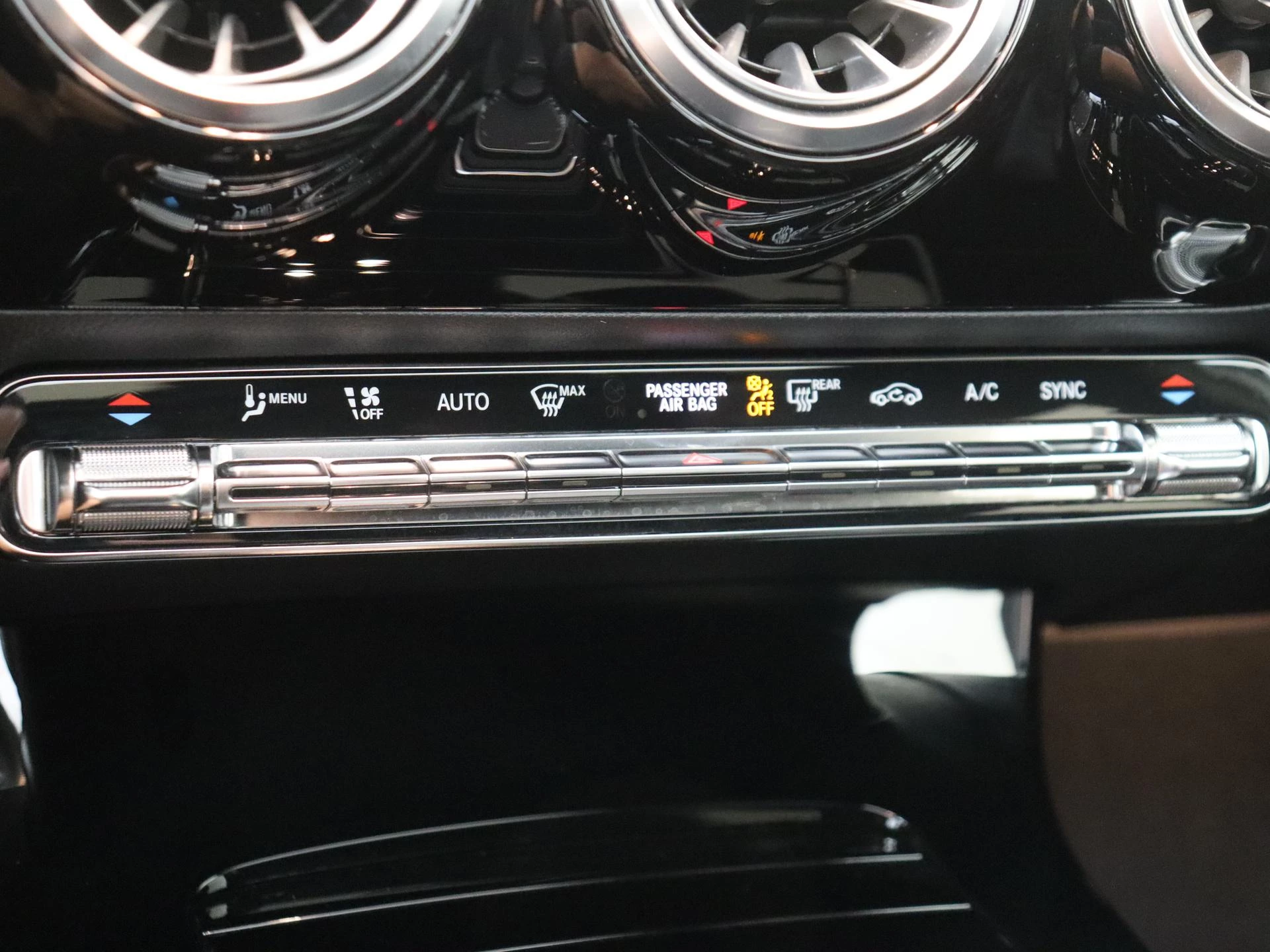 Mercedes-Benz-A-Klasse-image-19