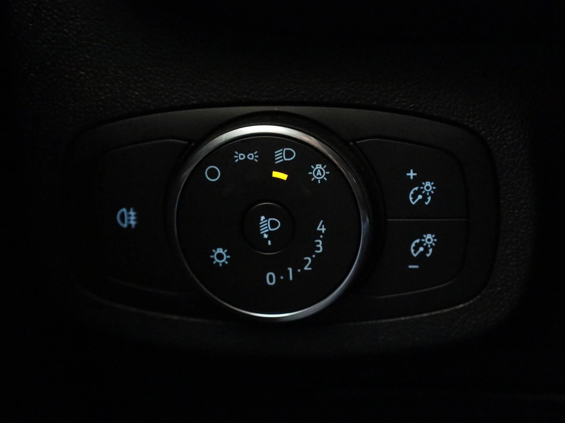 Ford-Fiesta-image-24