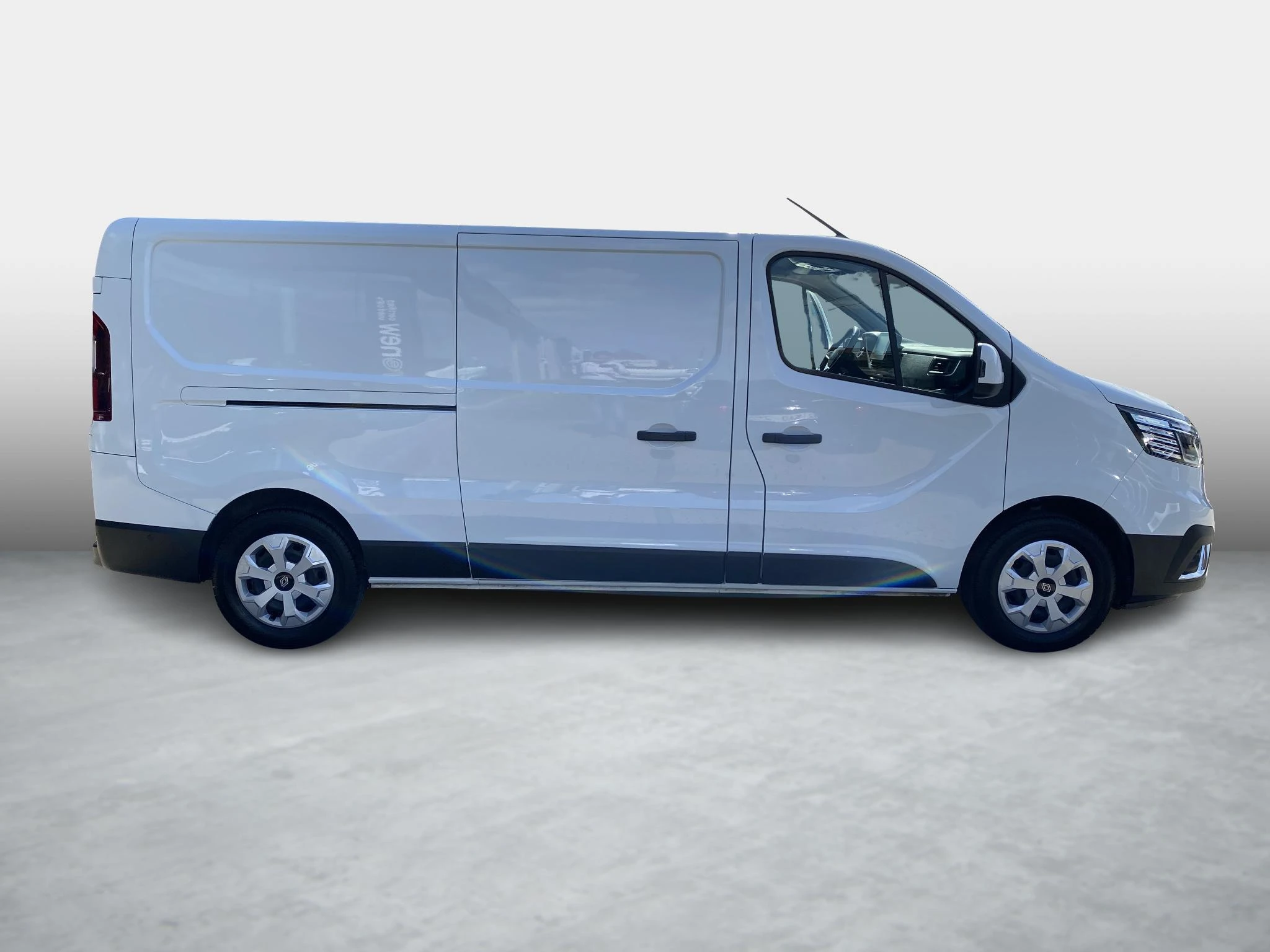Renault-Trafic-image-2