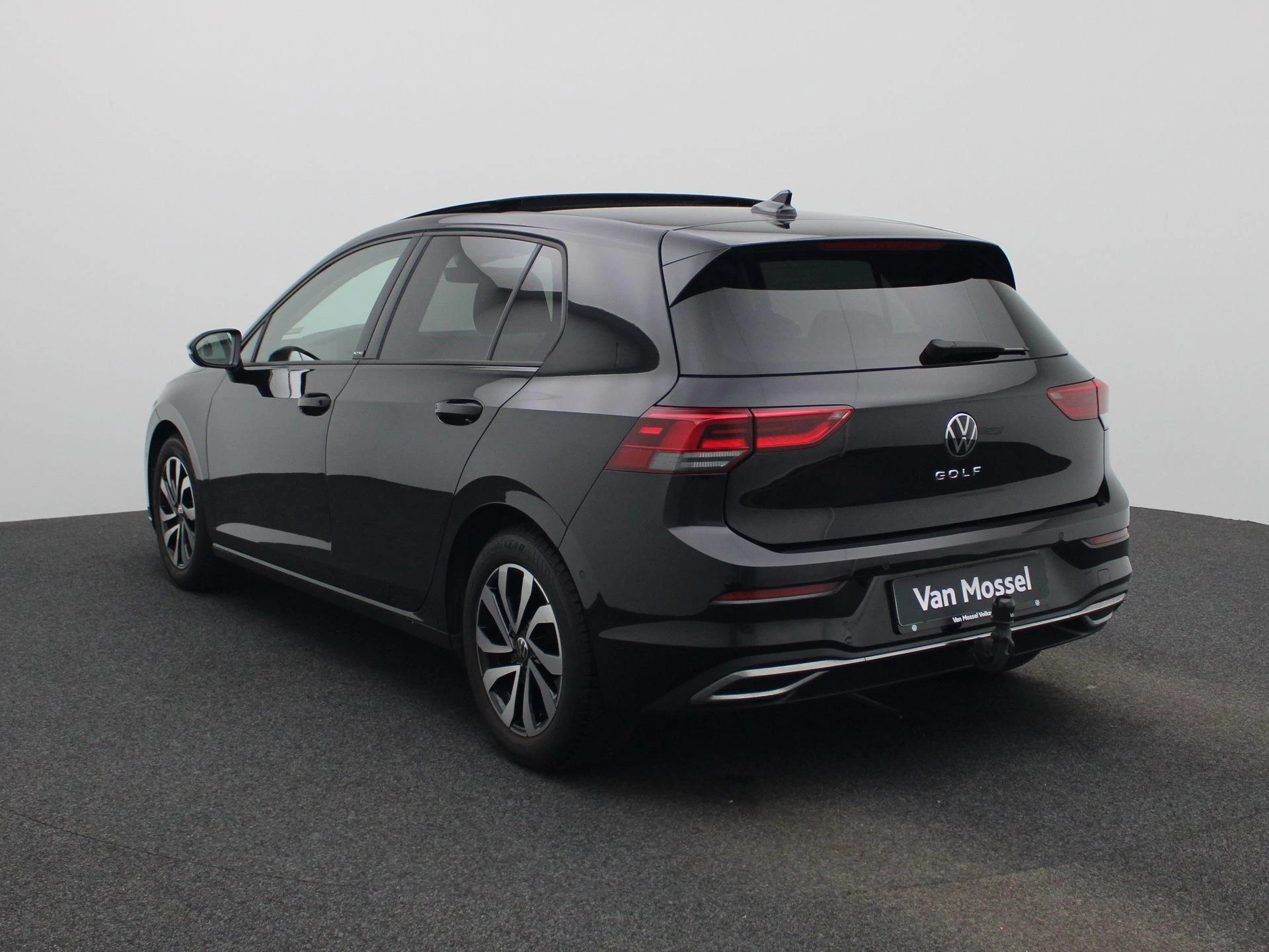 Volkswagen Golf VIII 1.0 TSI 81kW Active