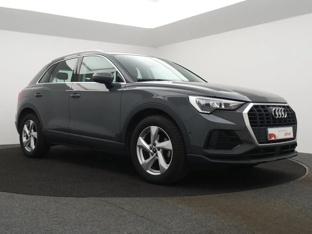 Audi-Q3-image-22