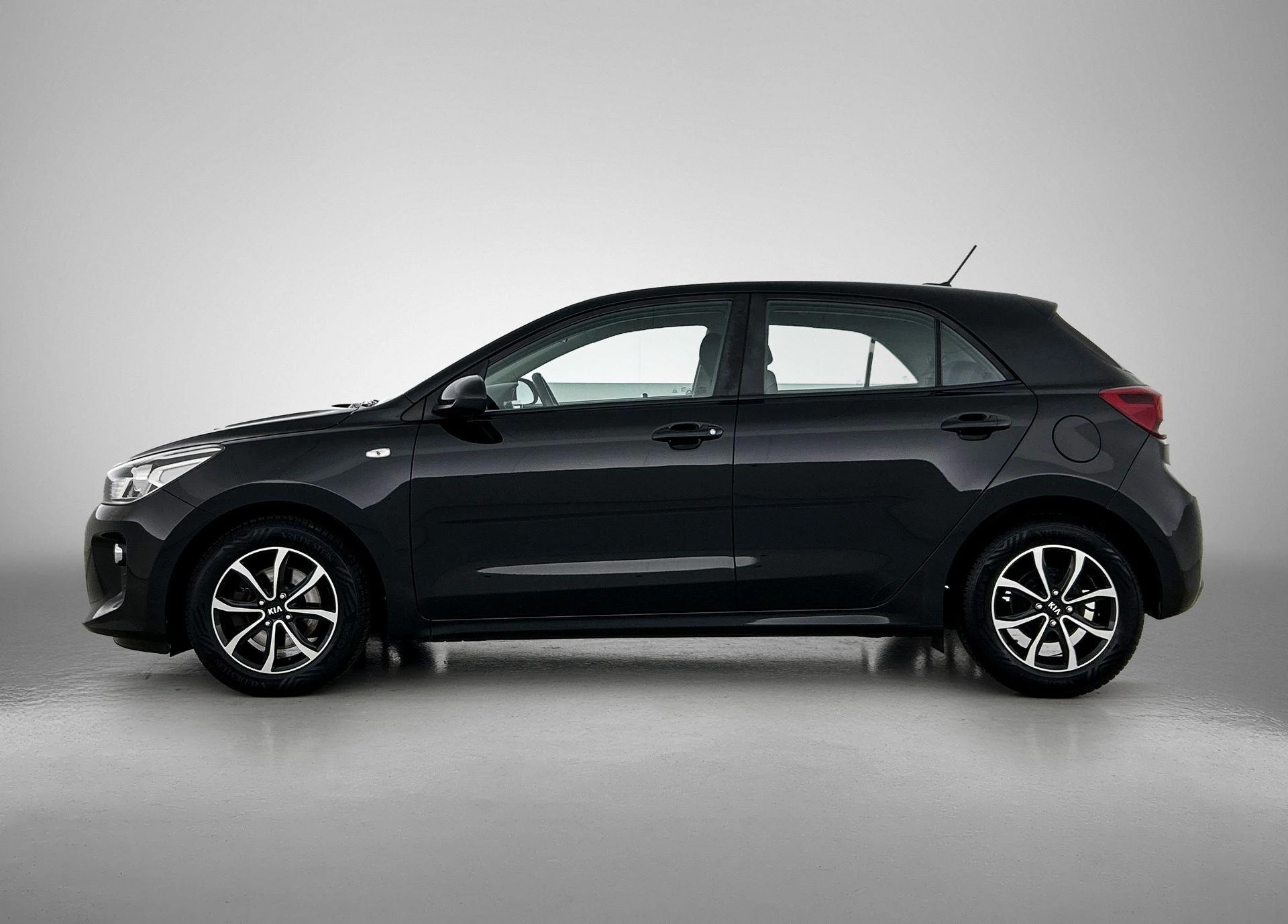 Kia-Rio-image-1