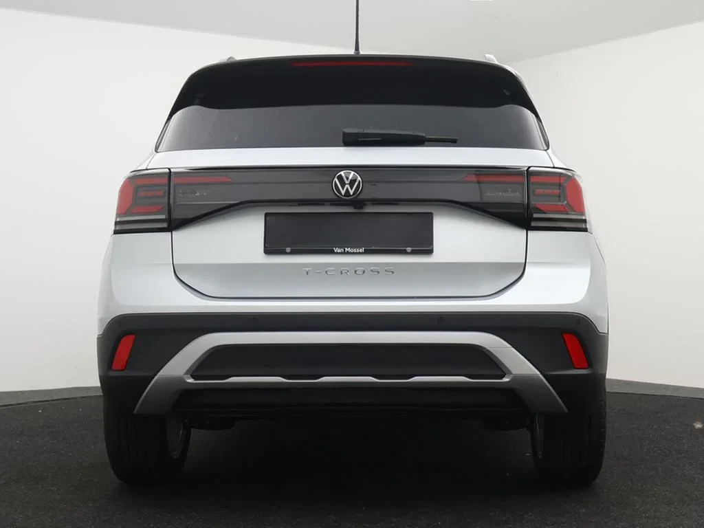 Volkswagen-T-Cross-image-5