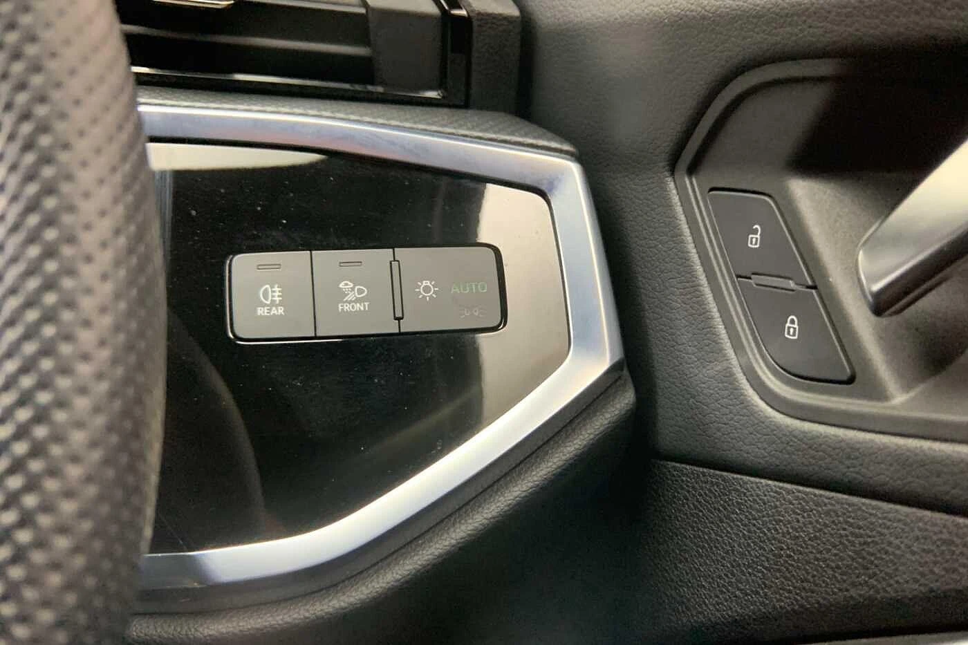 Audi-Q3-image-25