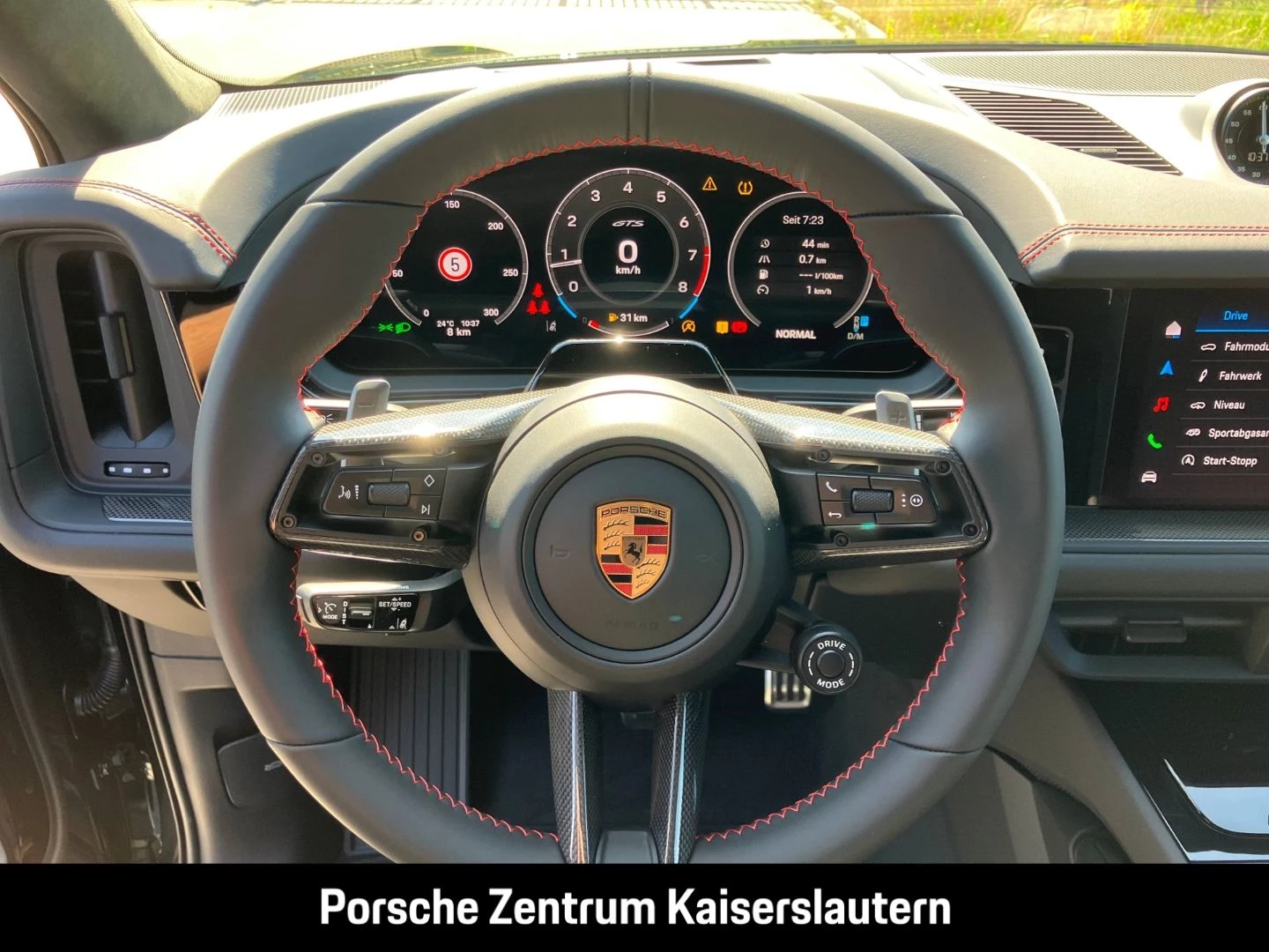 Porsche Cayenne GTS Coupe InnoDrive HA-Lenkung Head-Up gts