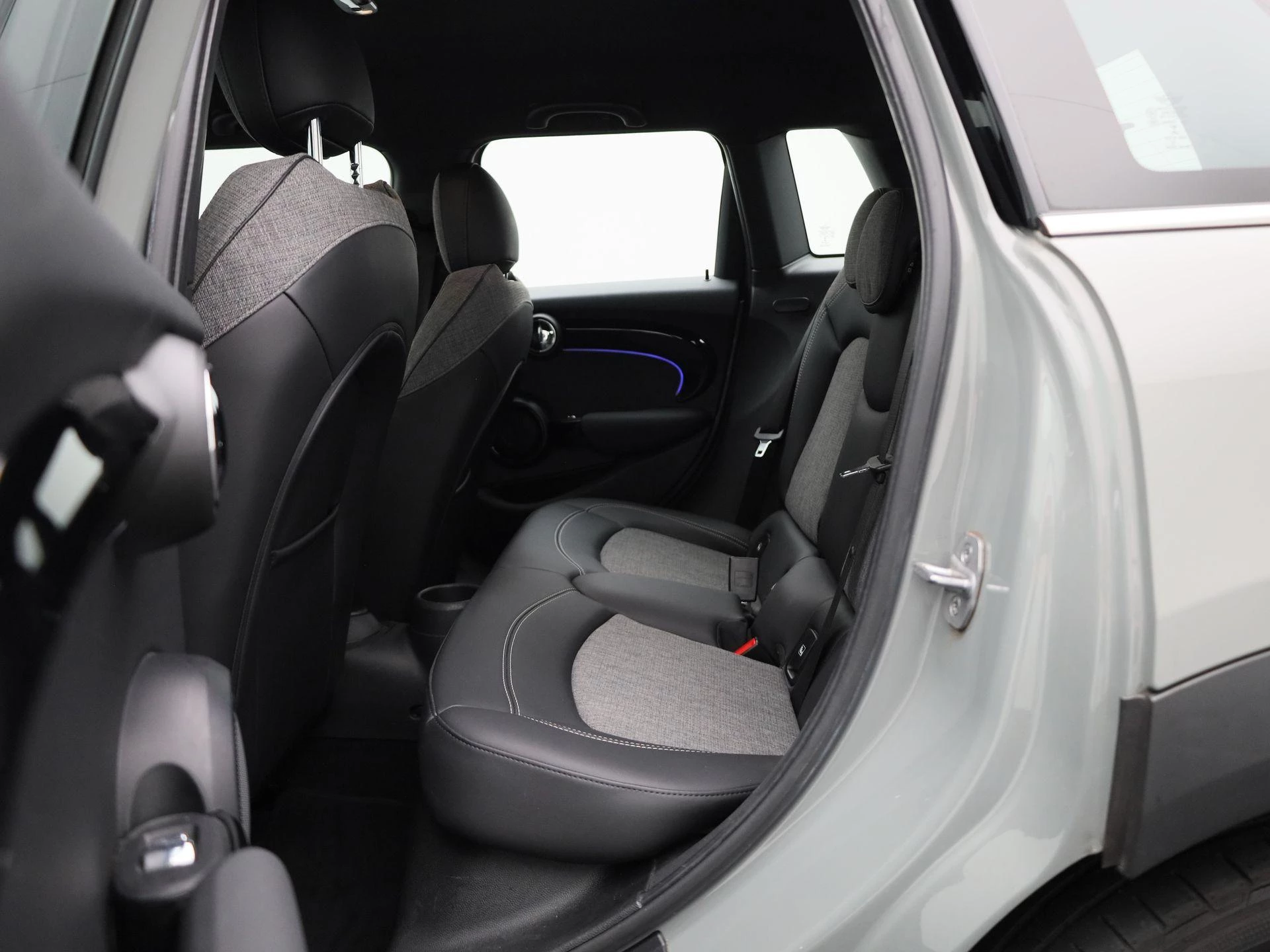 MINI 5-deurs 1.5 Cooper Business Edition
