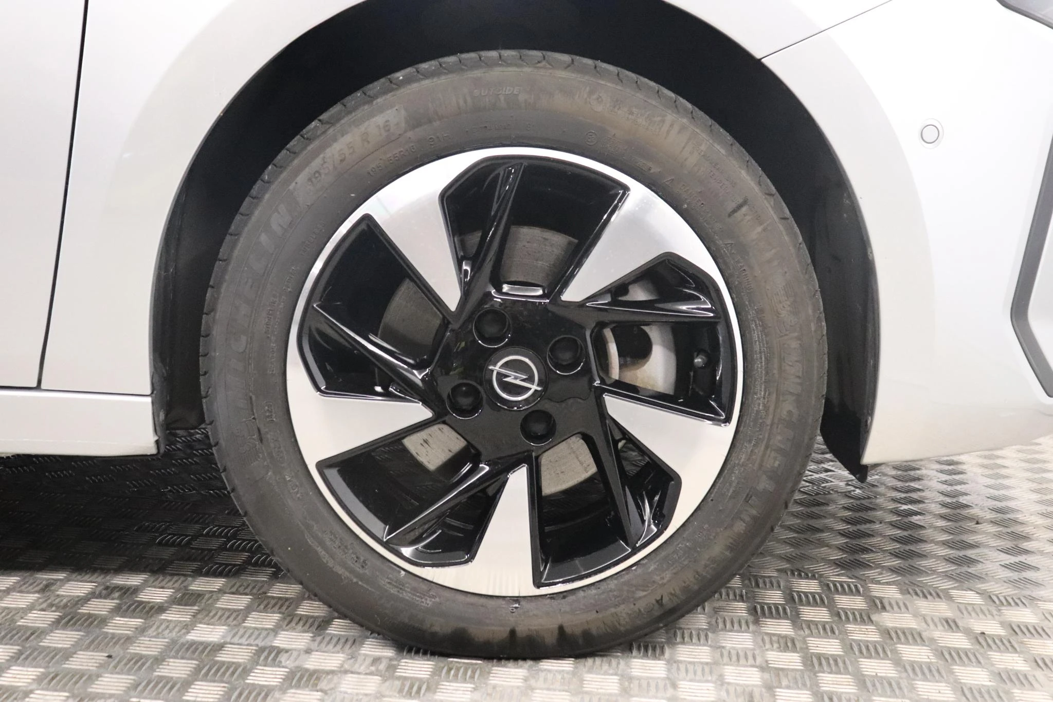 Opel-Corsa-image-16