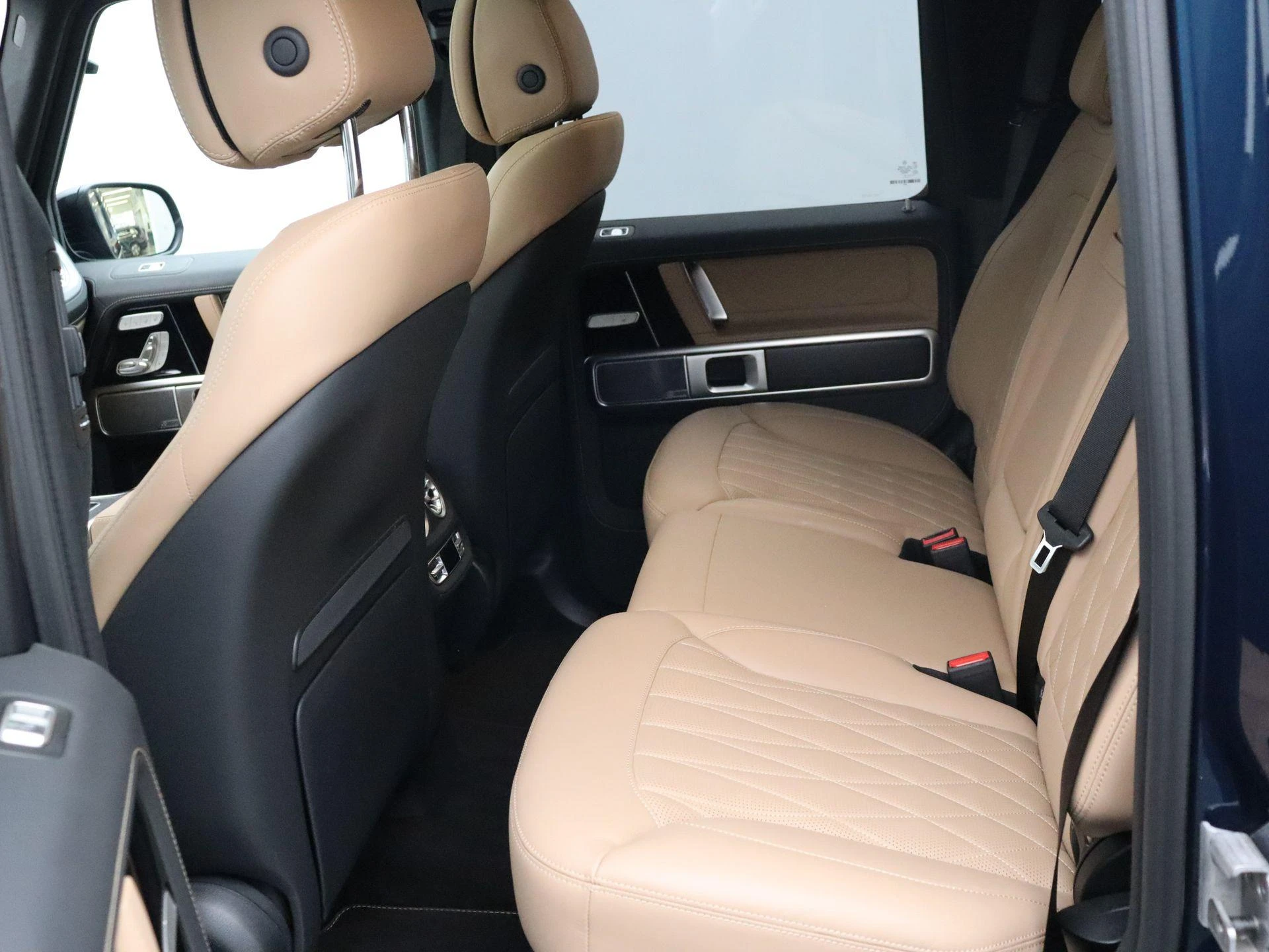 Mercedes-Benz G-Klasse 500 AMG Line + LICHTE VRACHT OMBOUW MOGELIJK +