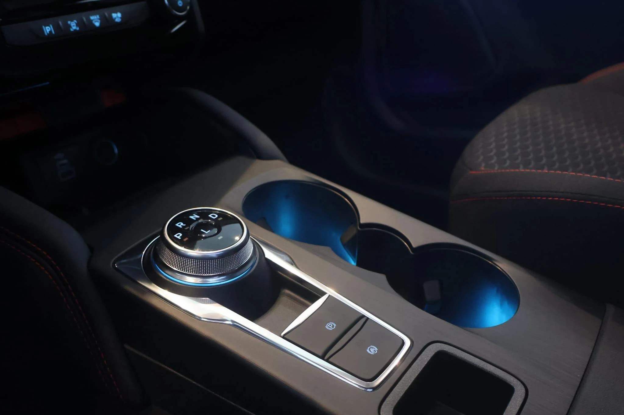 Ford-Kuga-image-7