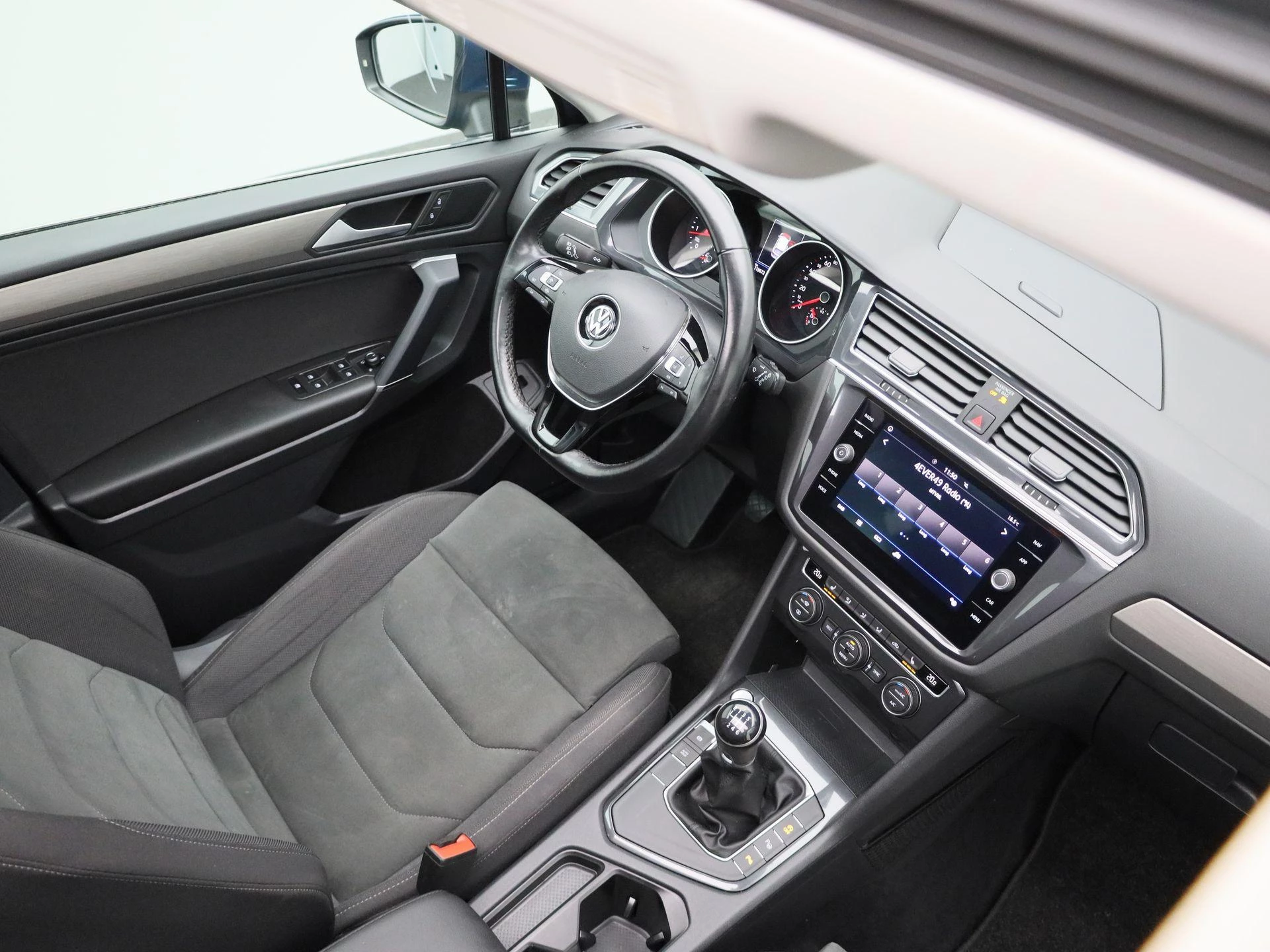 Volkswagen-Tiguan Allspace-image-36