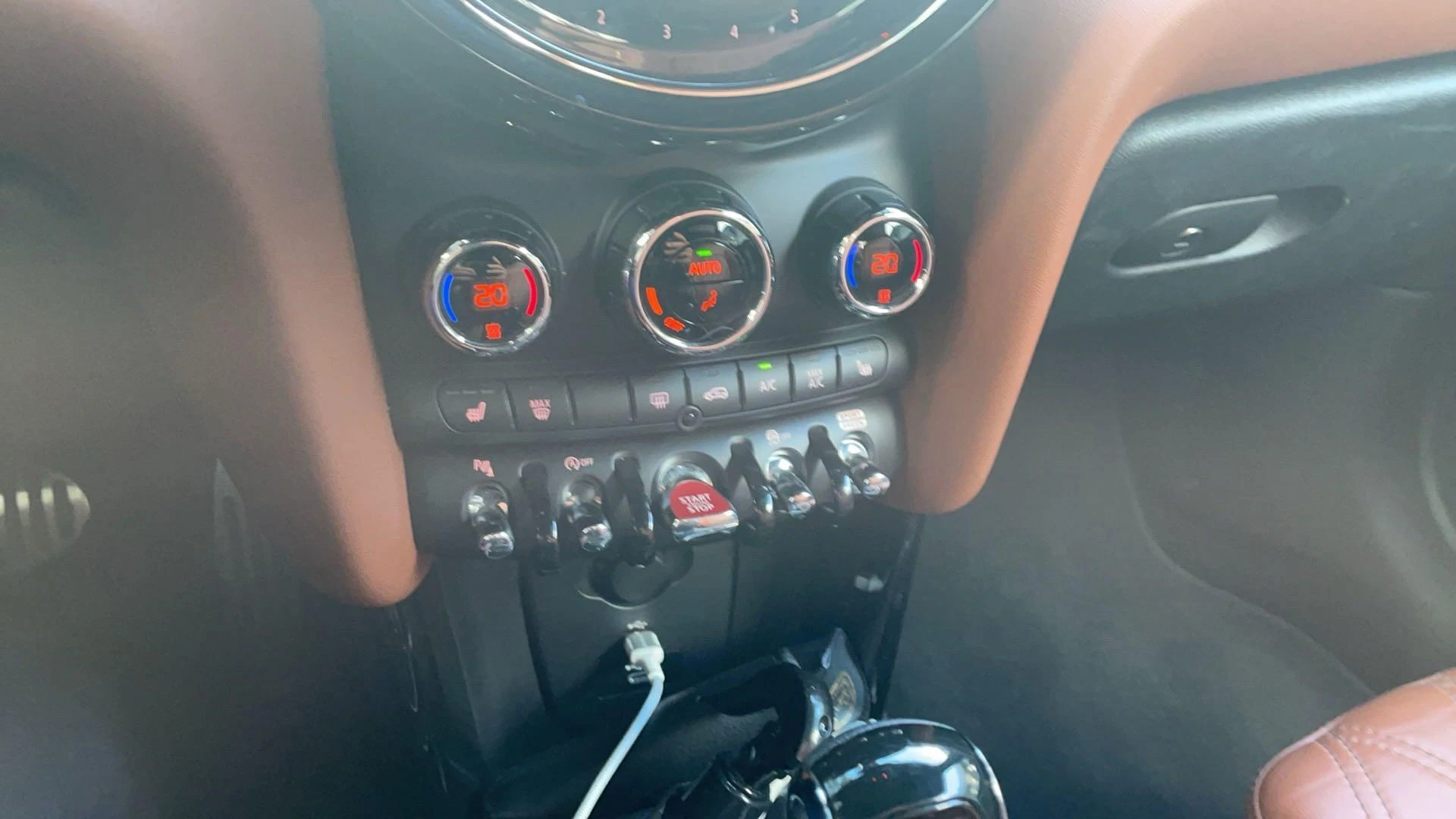 MINI-Cooper S Cabrio-image-13