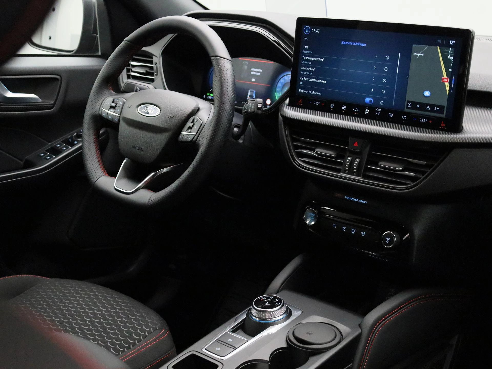 Ford-Kuga-image-34