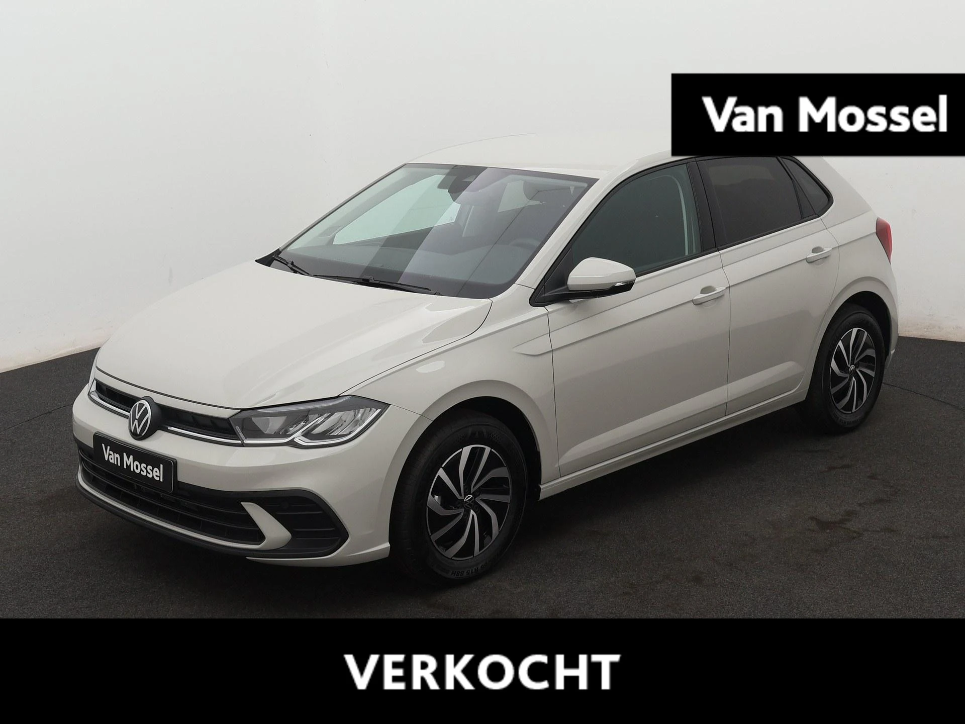 Volkswagen-Polo-image-0