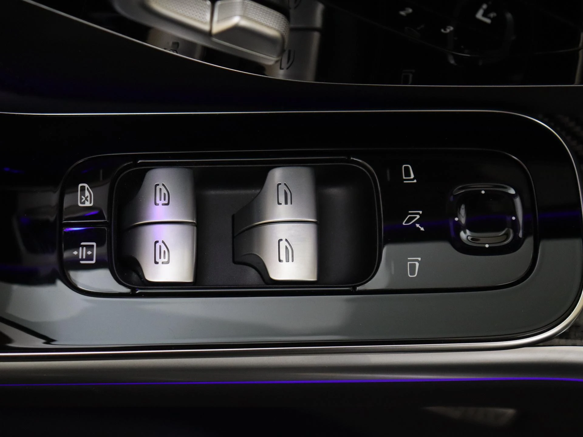 Mercedes-Benz-S-Klasse-image-31