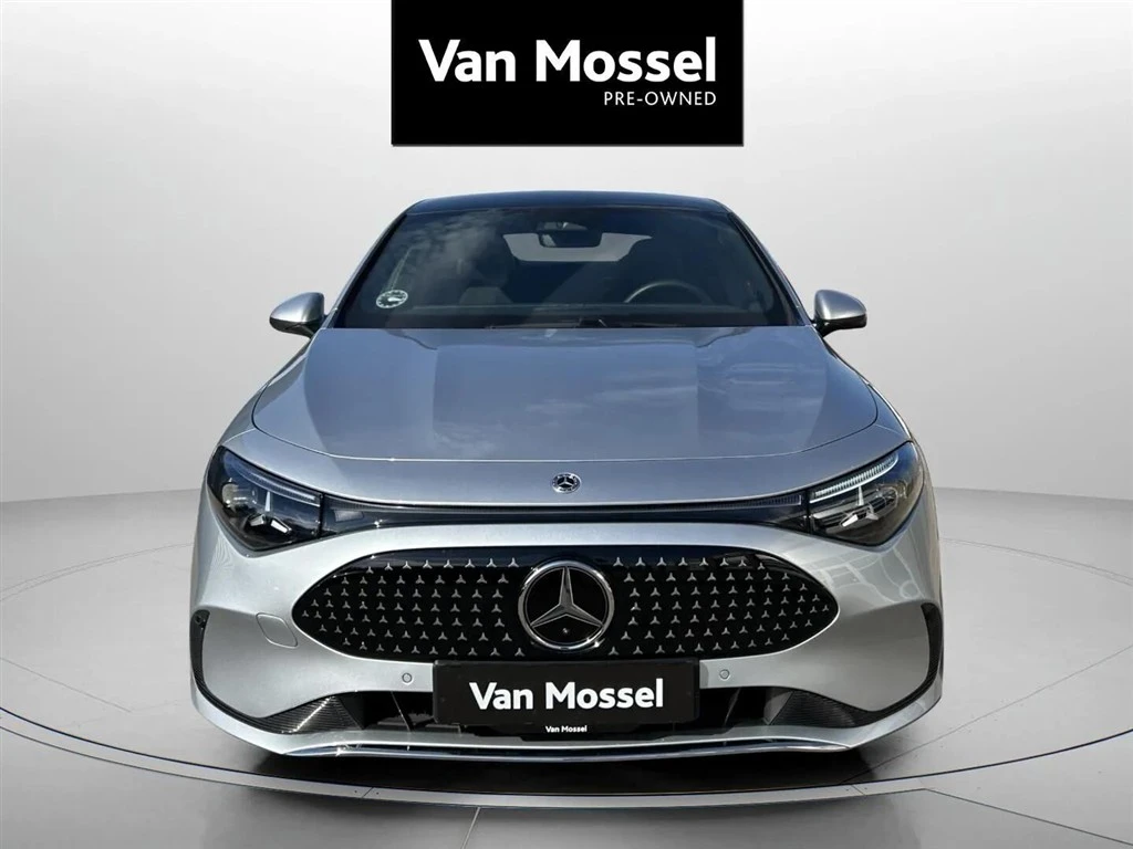 Mercedes-Benz-CLA-image-1