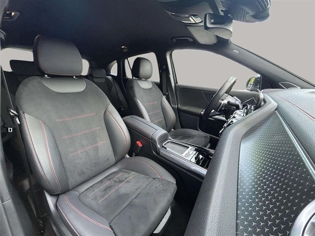 Mercedes-Benz-EQA-image-19
