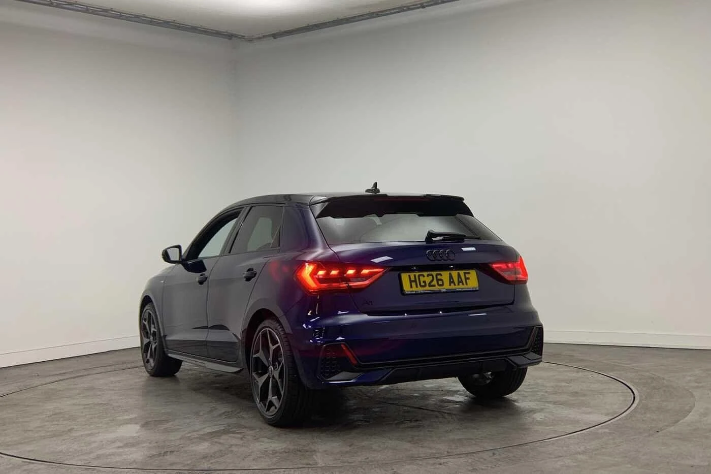 Audi-A1 Sportback-image-2