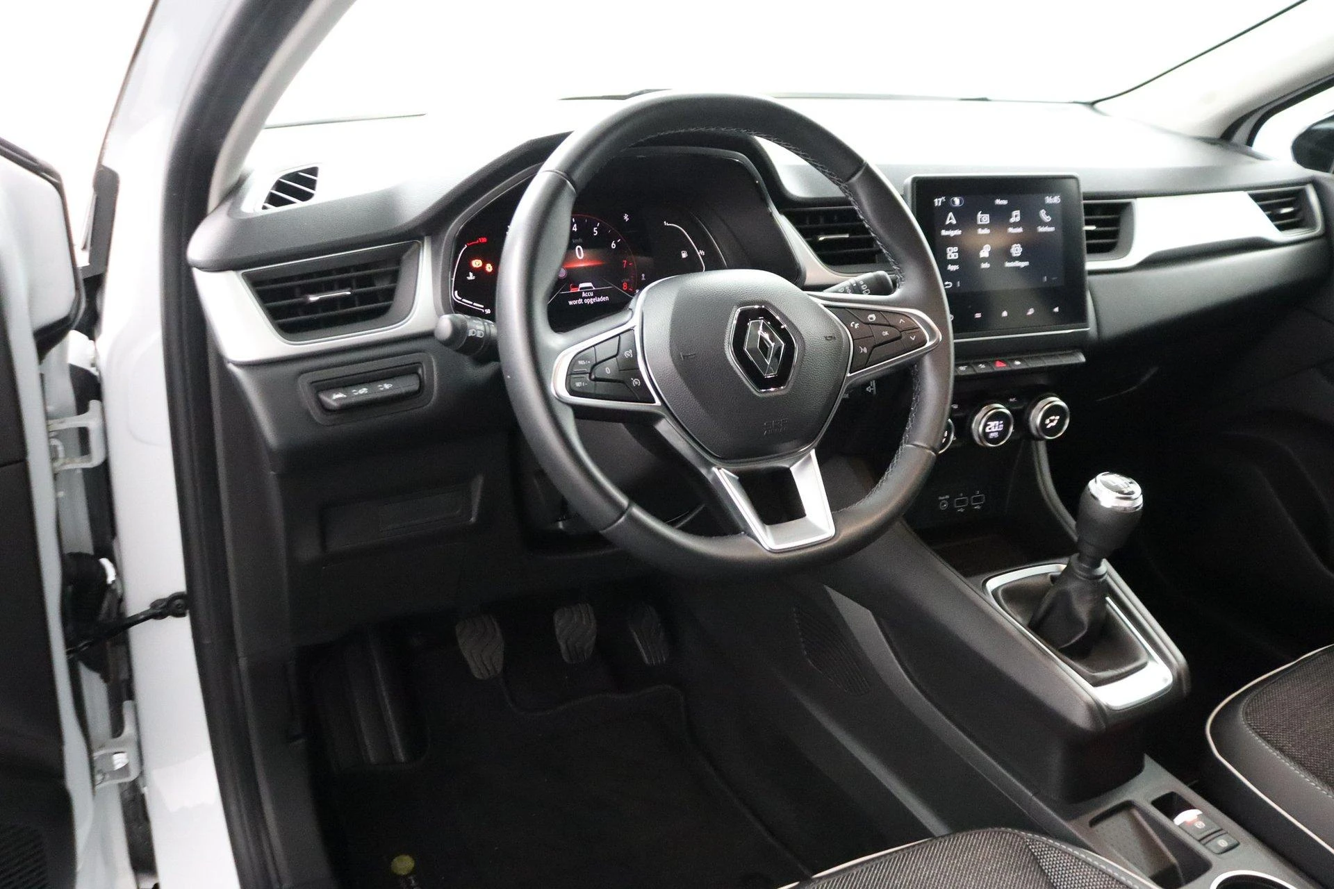 Renault-Captur-image-62