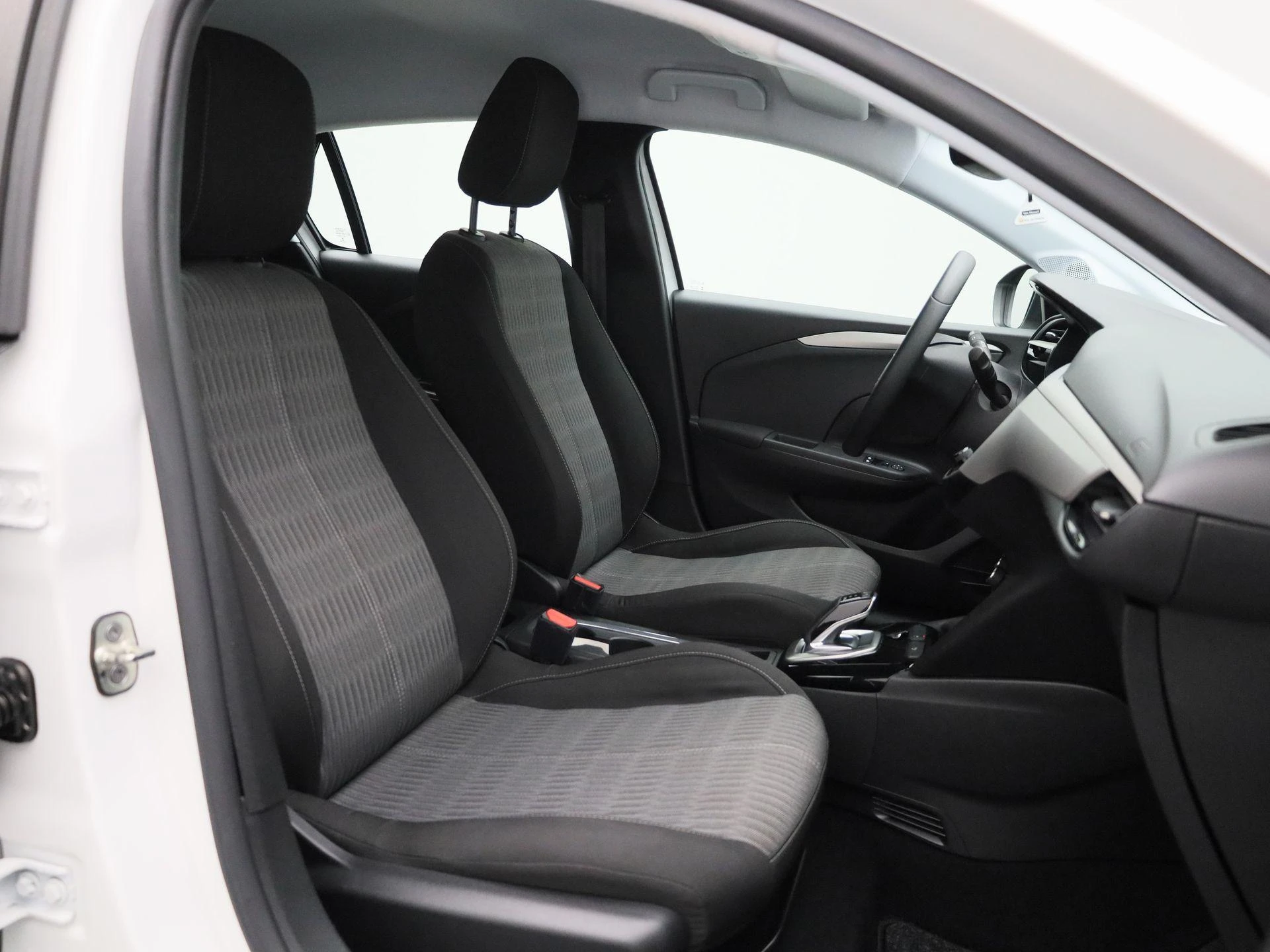 Opel-Corsa-e-image-32