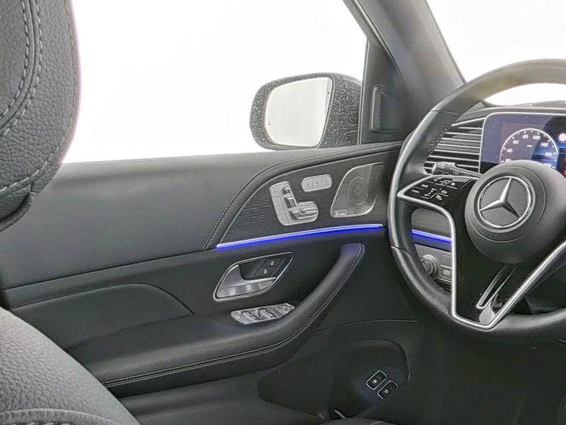 Mercedes-Benz-GLE-image-9