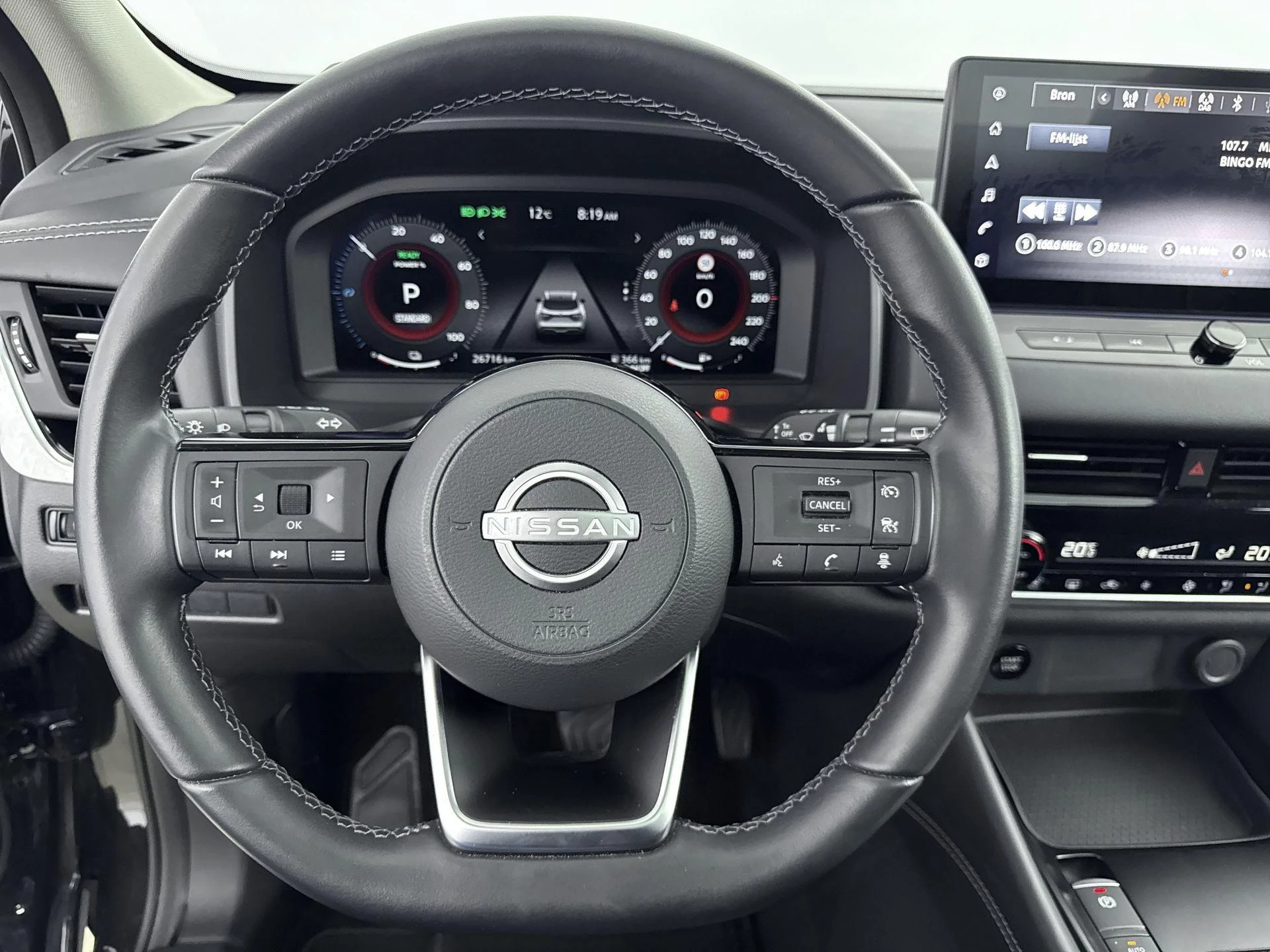 Nissan-QASHQAI-image-24