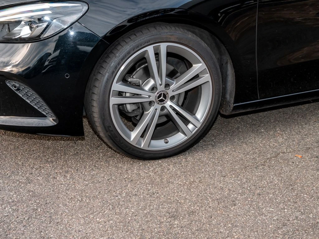 Mercedes-Benz-B-Klasse 200 d-image-5