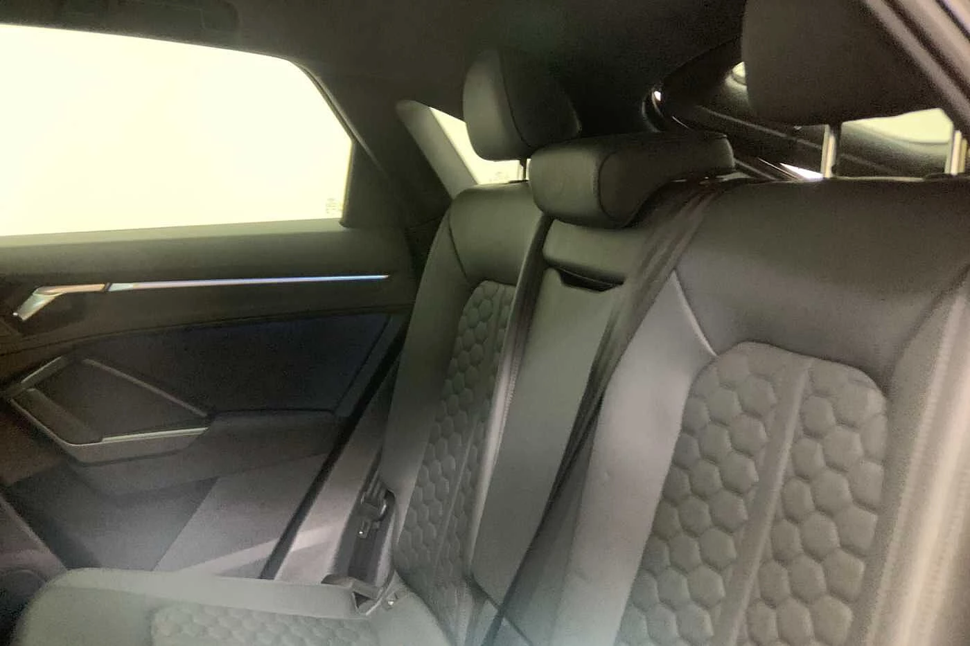 Audi-RSQ3-image-9