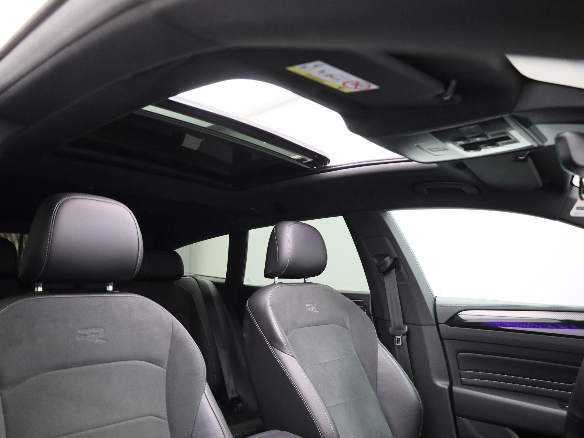 Volkswagen-Arteon-image-51