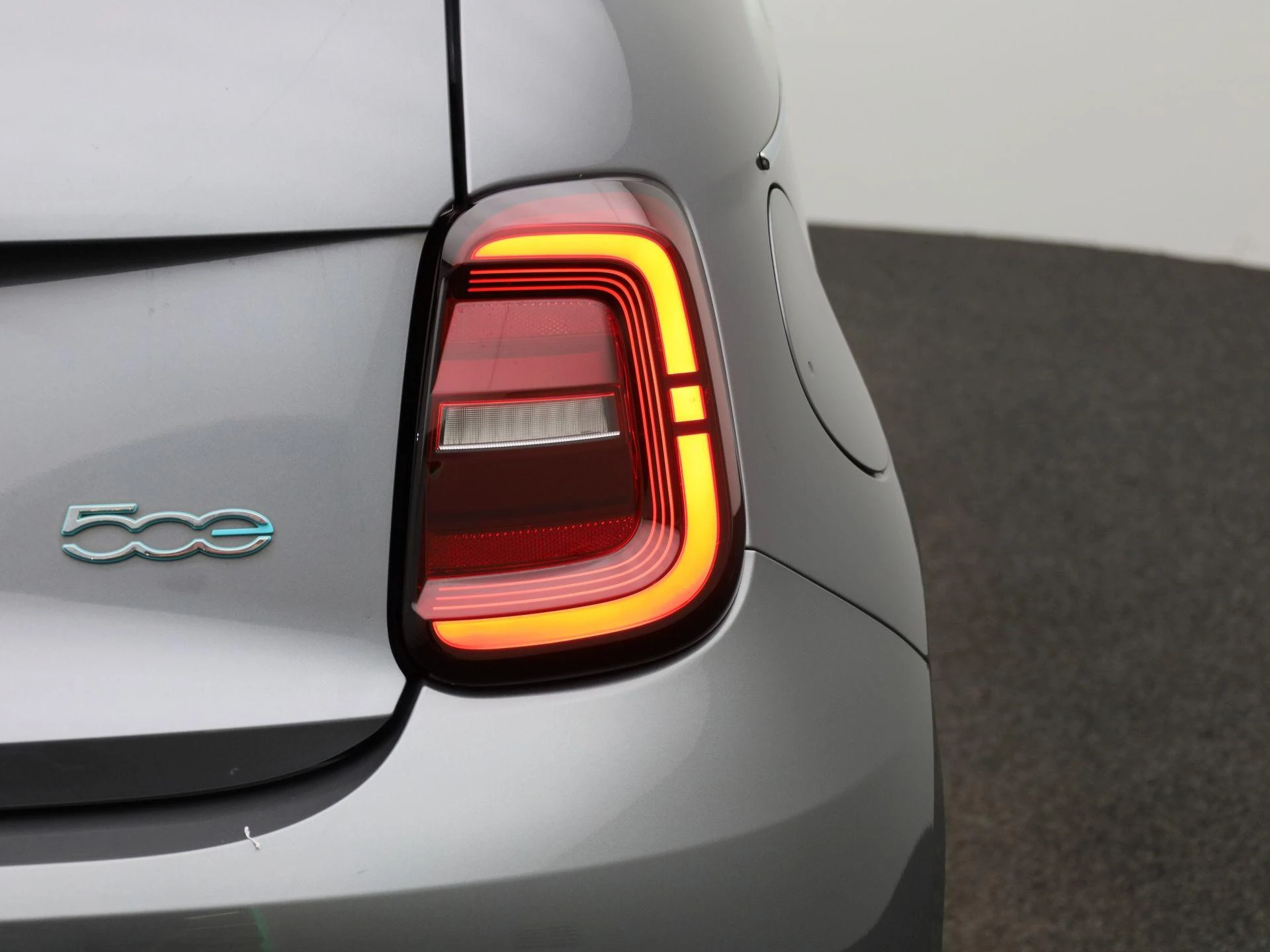 Fiat-500e-image-40