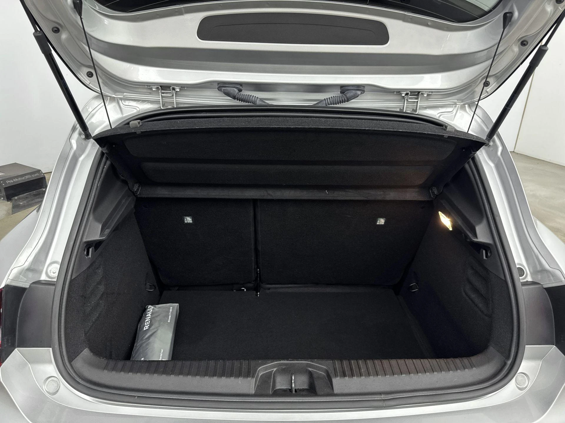 Renault-Clio-image-23