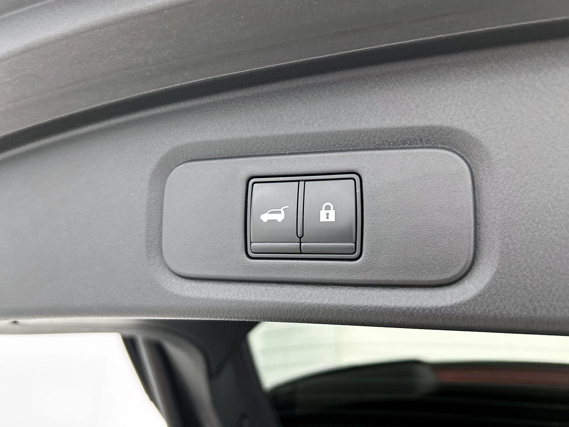 Nissan-QASHQAI-image-25