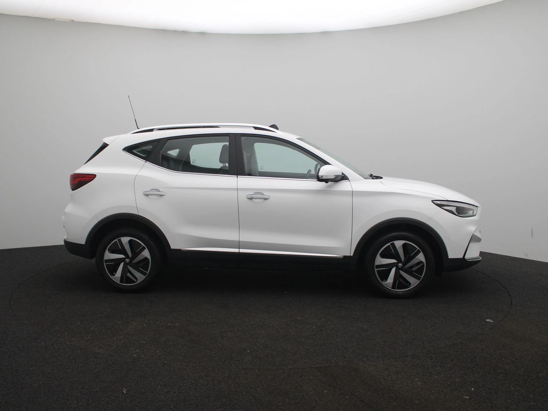 MG ZS EV