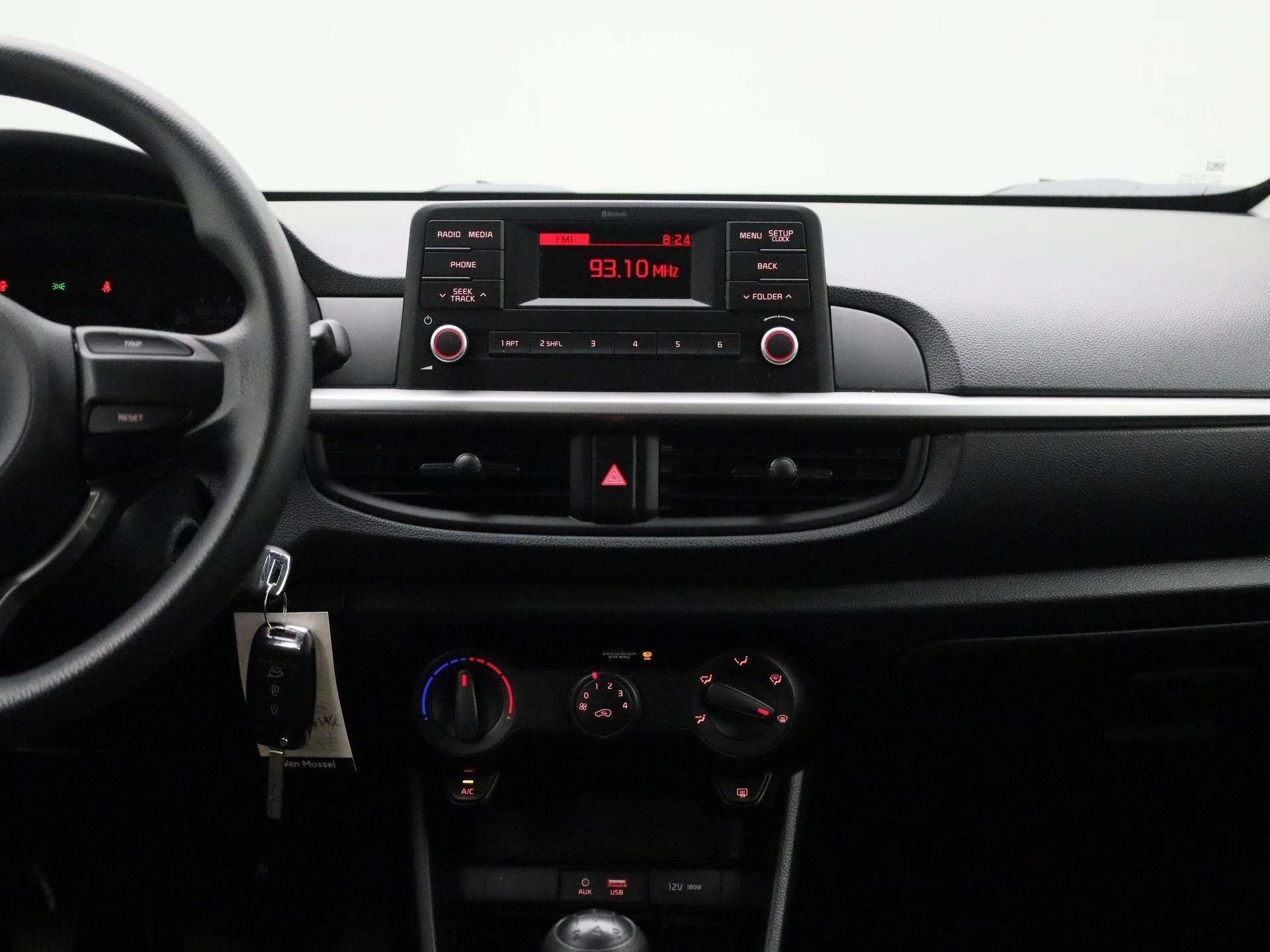 Kia-Picanto-image-8