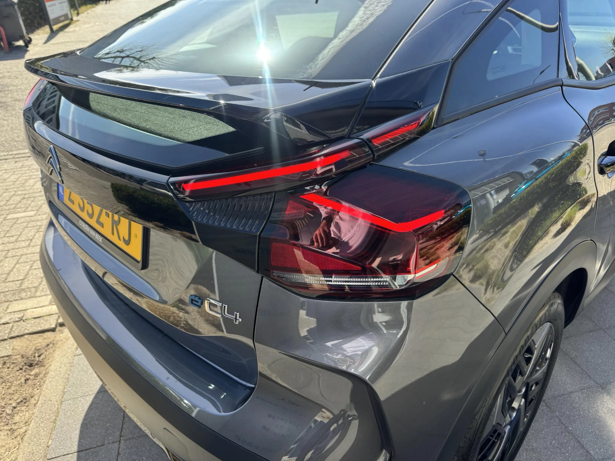 Citroën-ë-C4-image-10