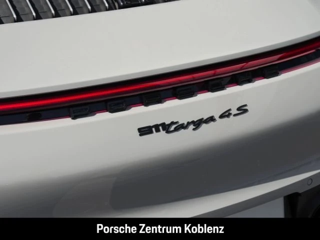 Porsche-911-image-5