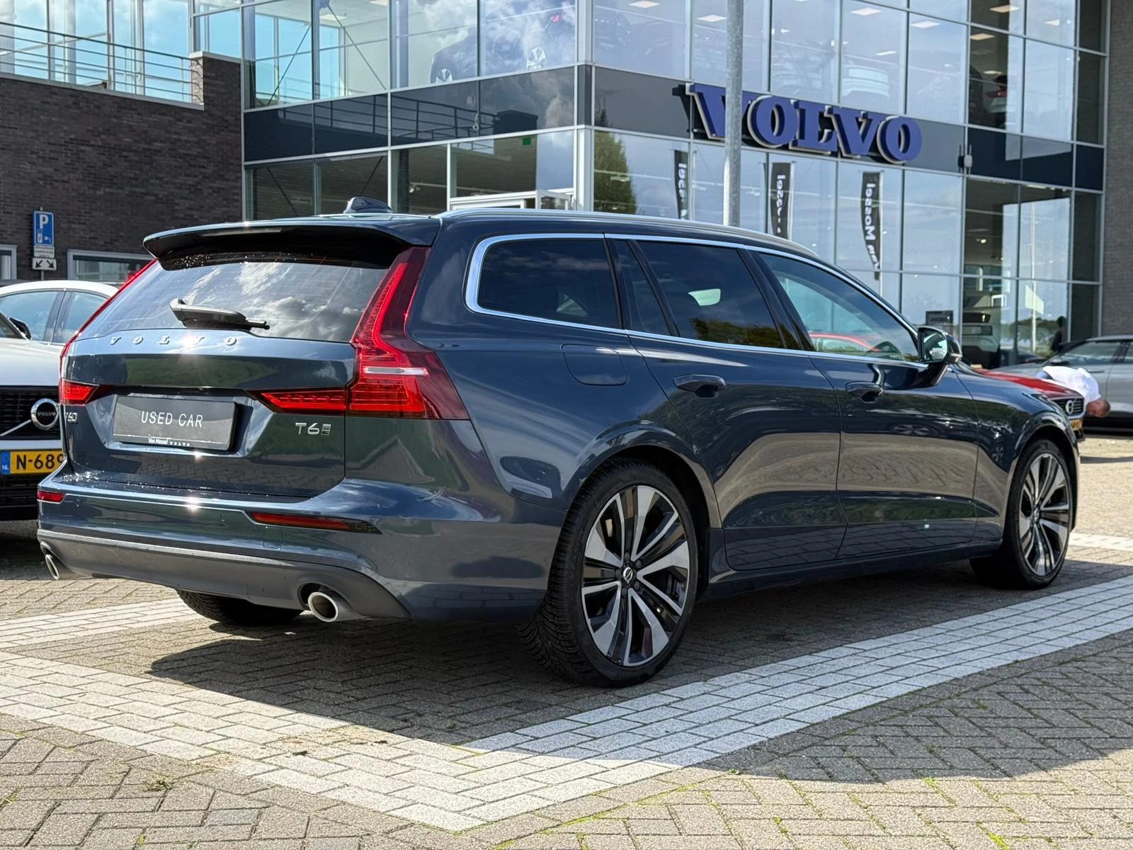 Volvo-V60-image-9