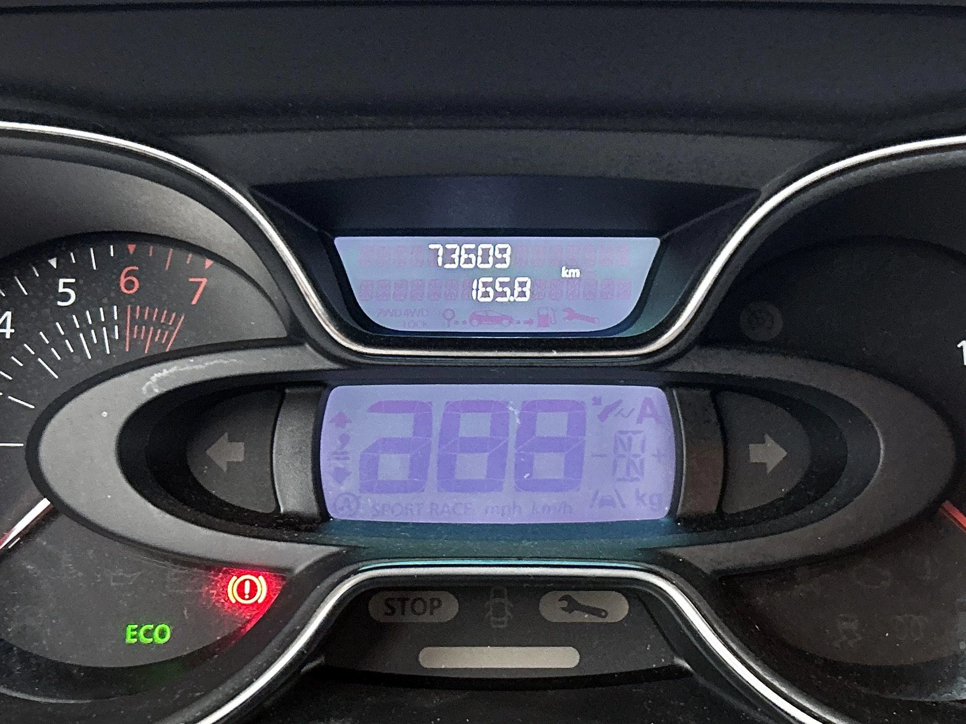 Renault-Captur-image-10