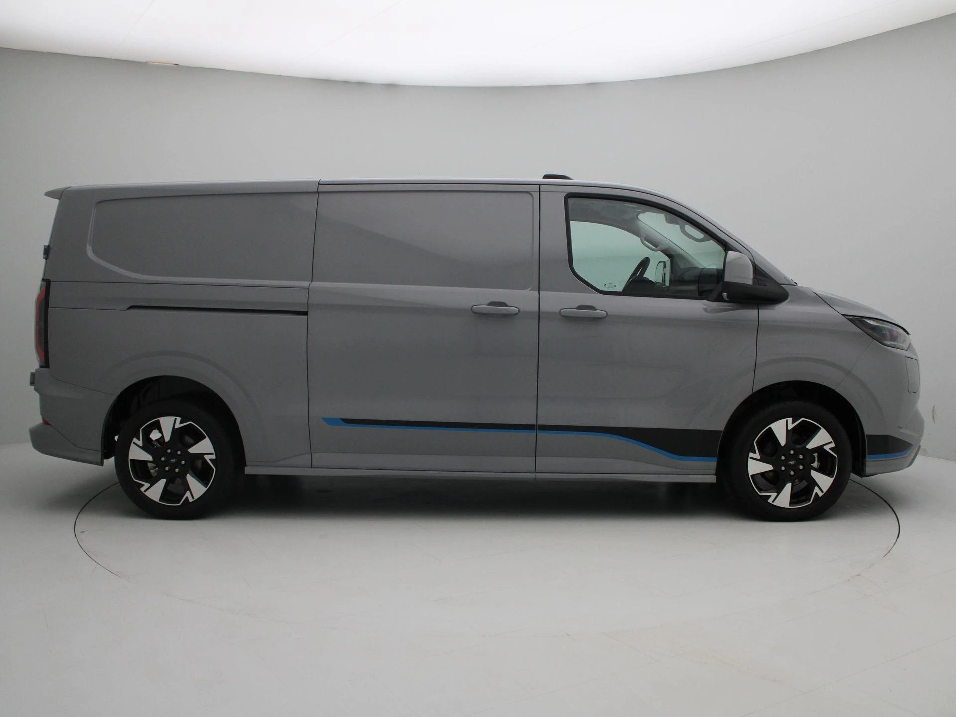Ford-E-Transit-image-5