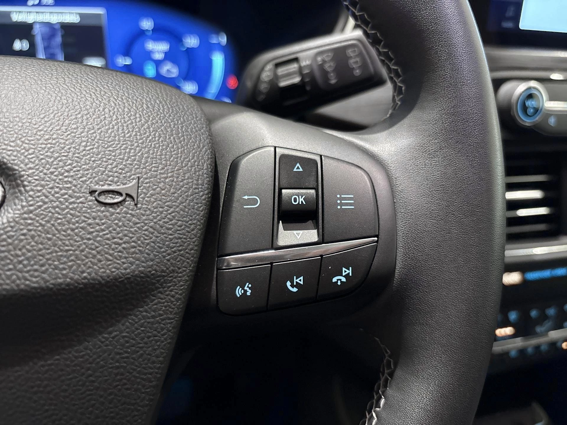 Ford Kuga 2.5i PHEV Vignale | Pano | Leder | Full Option
