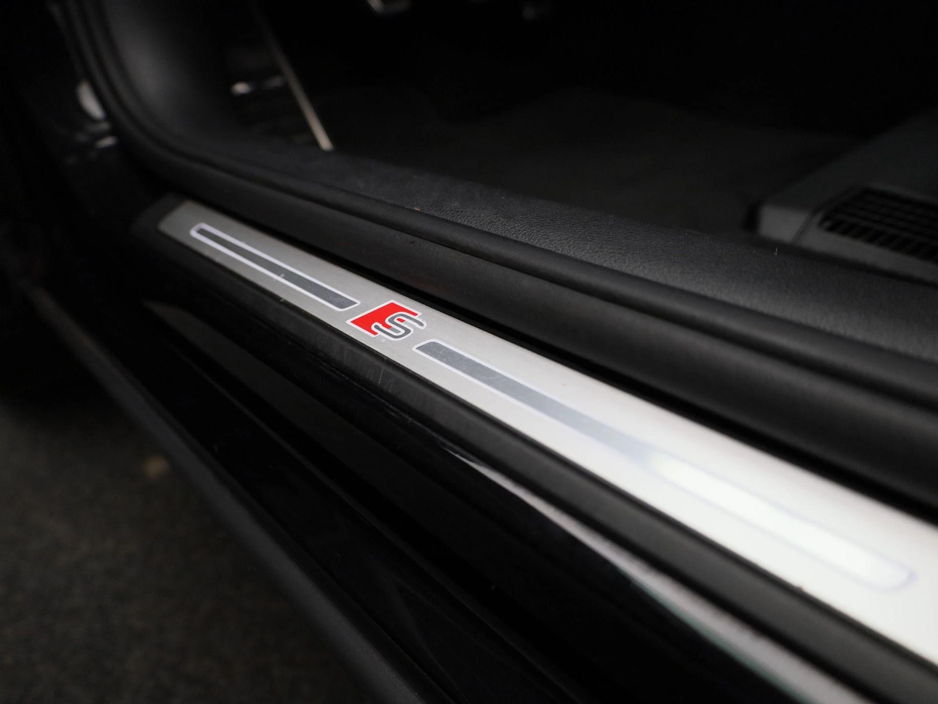 Audi Q2 30 TFSI S Edition