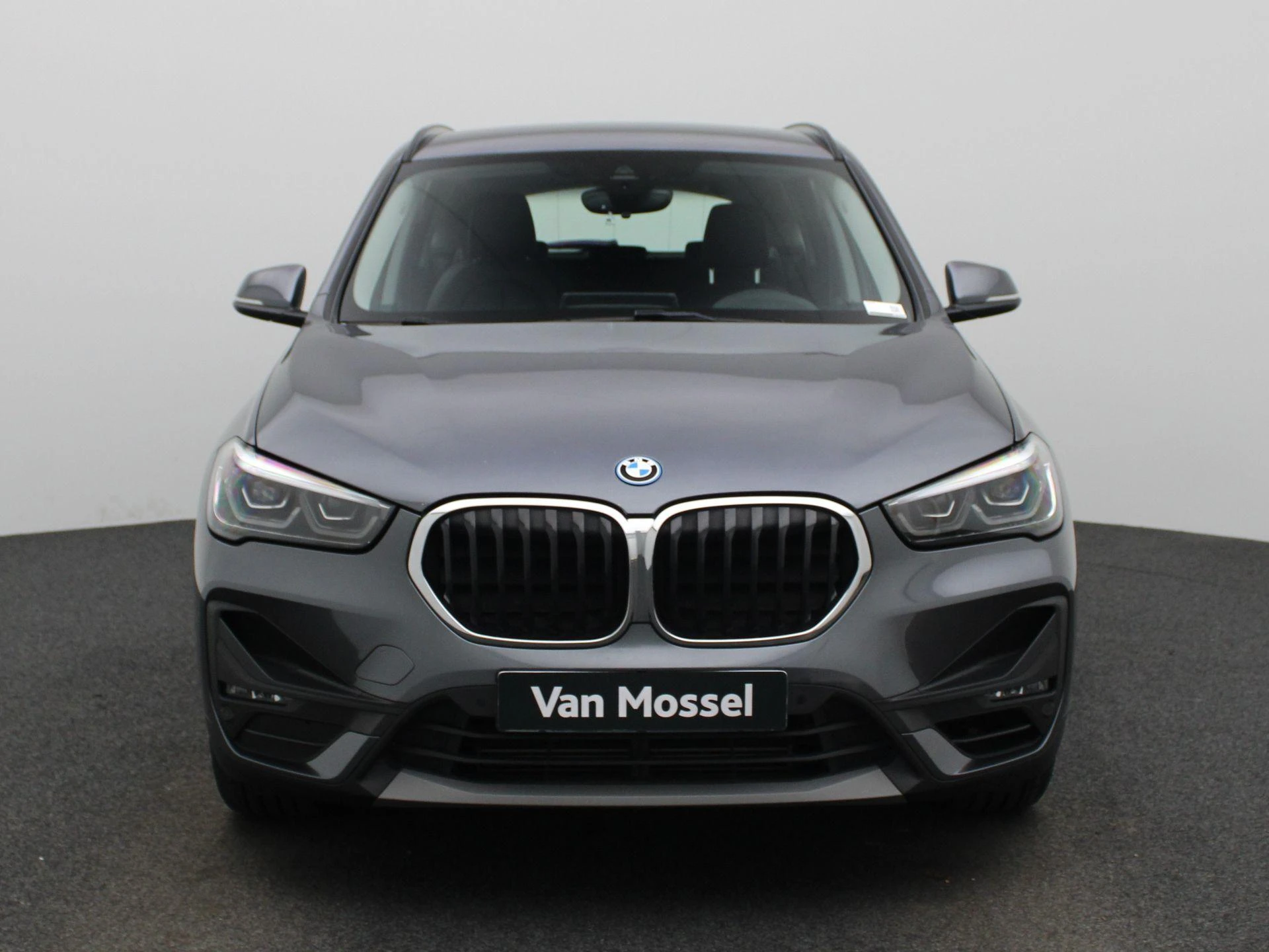 BMW-X1-image-2