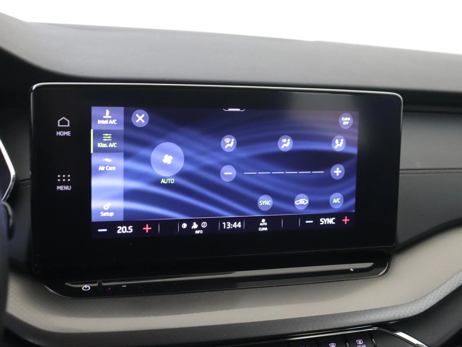 Škoda-Octavia-image-17