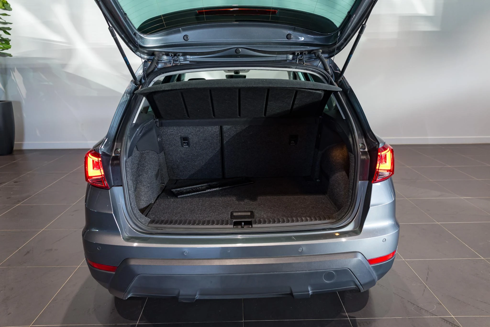 SEAT-Arona-image-12