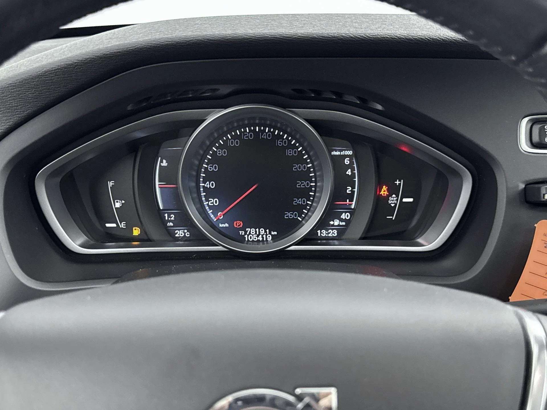 Volvo-V40-image-9