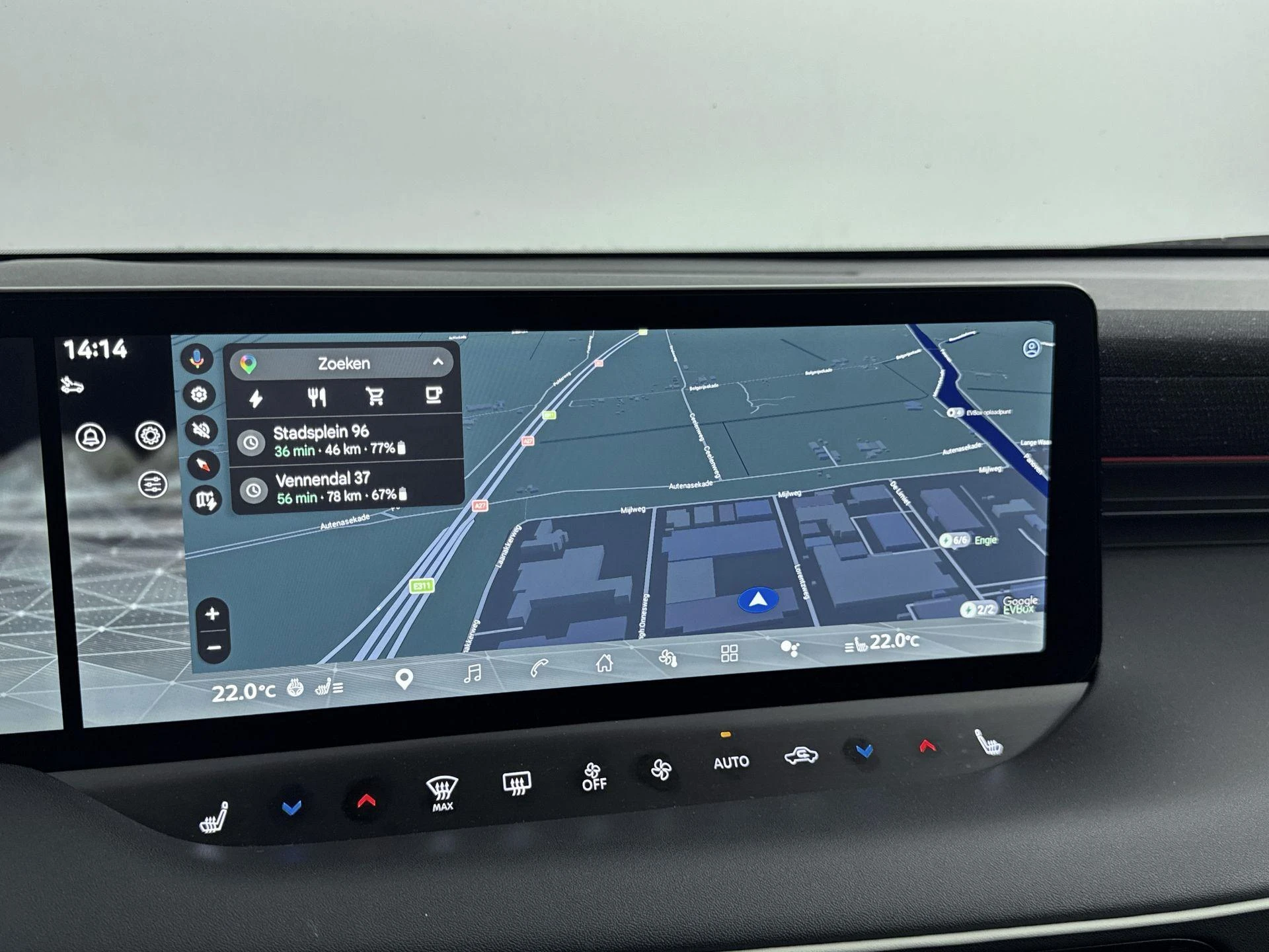 Nissan-Leaf-image-8